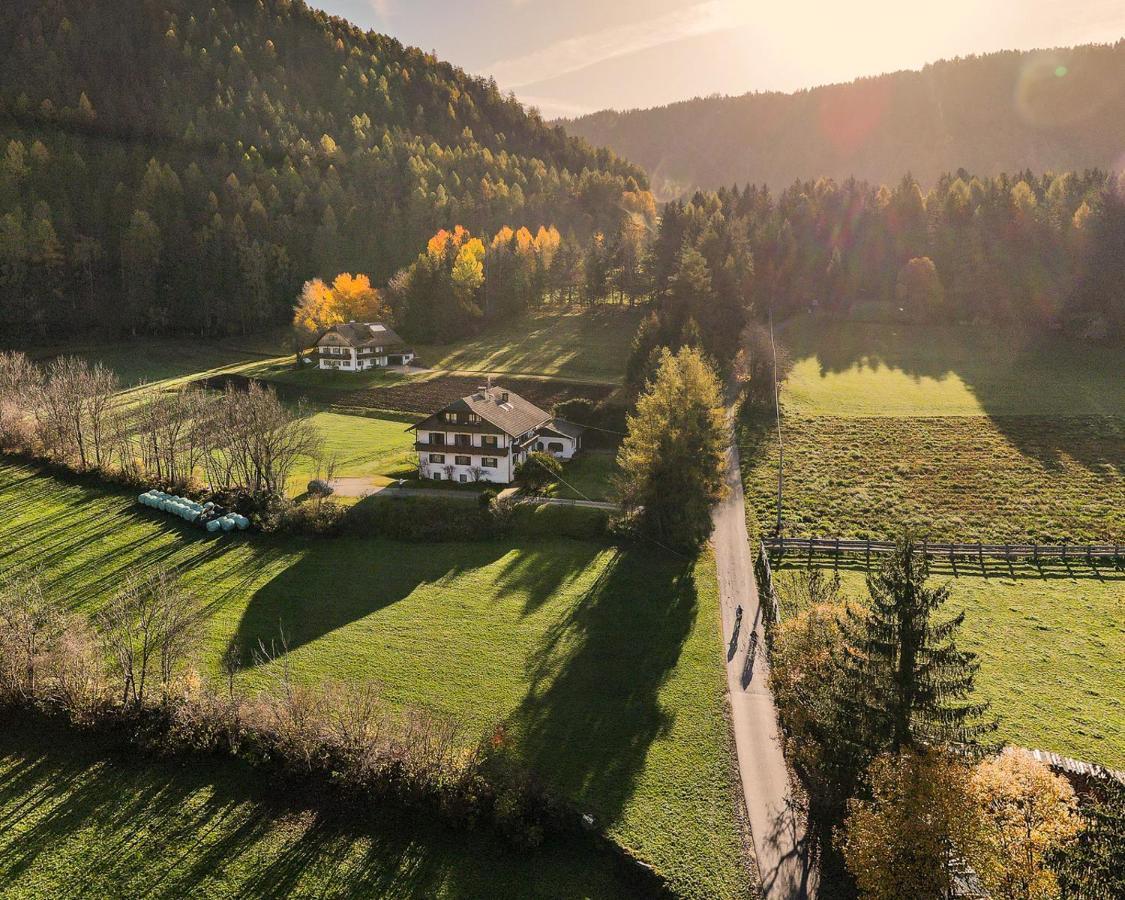Oberlechnerhof Bed and Breakfast Rasun di Sopra Buitenkant foto