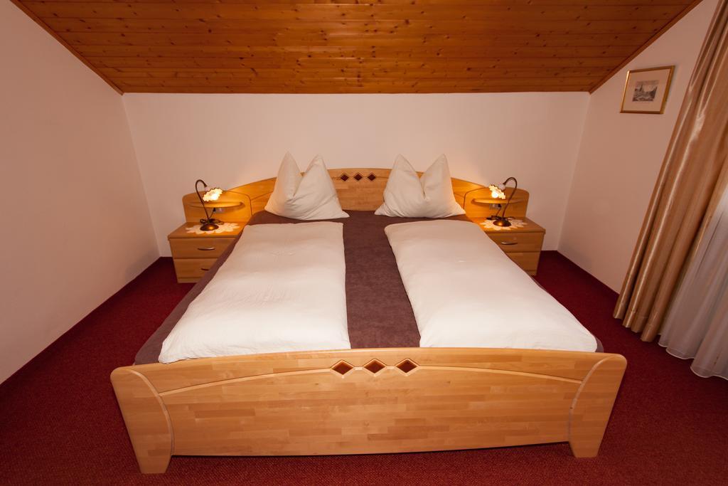 Oberlechnerhof Bed and Breakfast Rasun di Sopra Buitenkant foto