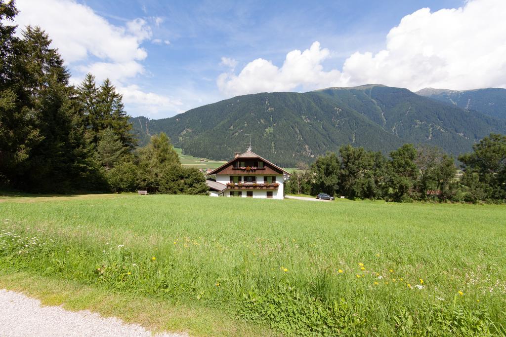 Oberlechnerhof Bed and Breakfast Rasun di Sopra Buitenkant foto