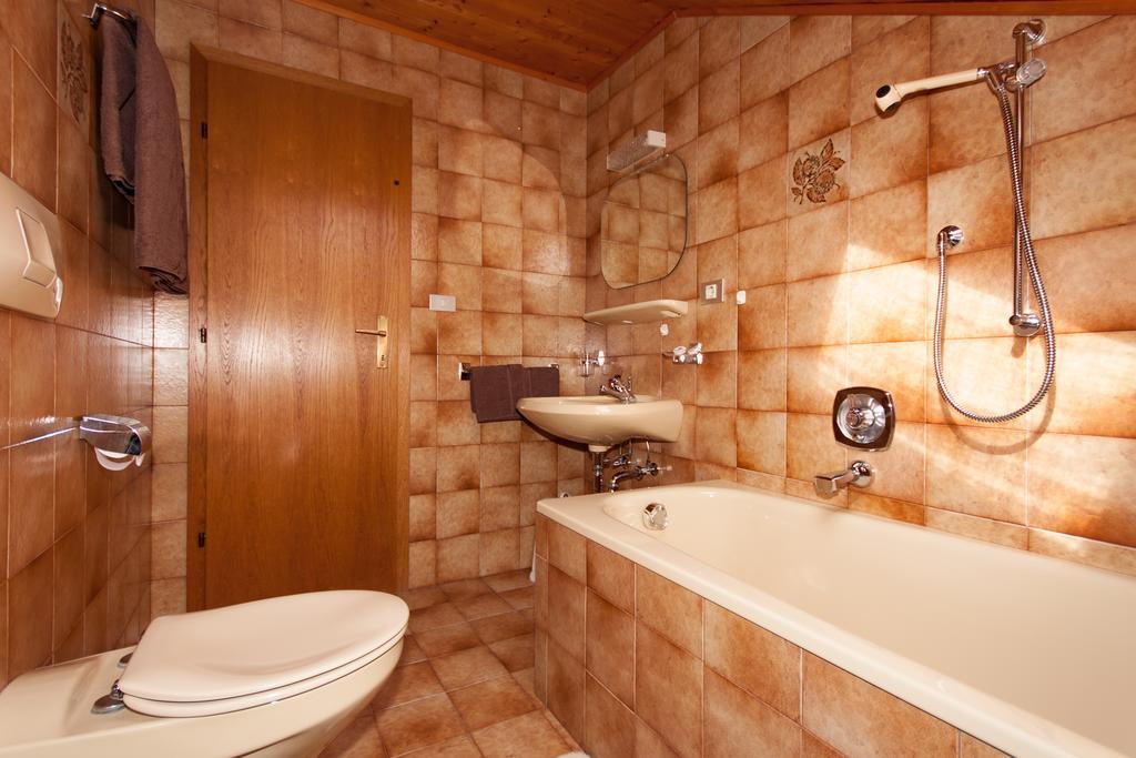 Oberlechnerhof Bed and Breakfast Rasun di Sopra Buitenkant foto